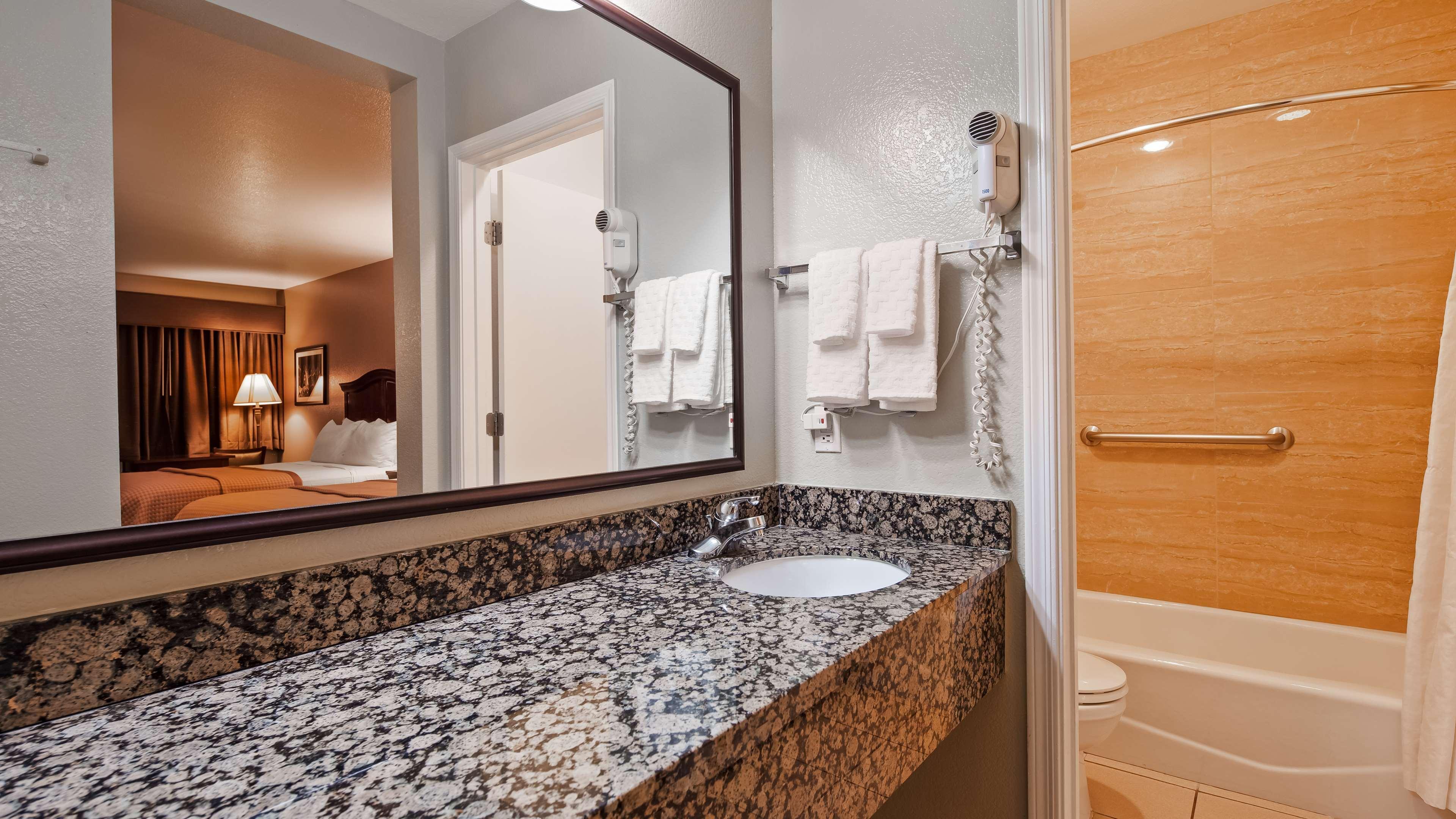 Best Western Inn Of Chandler Extérieur photo